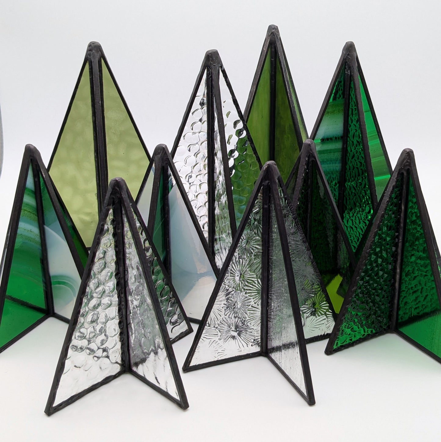 The Evergreen, Medium 1