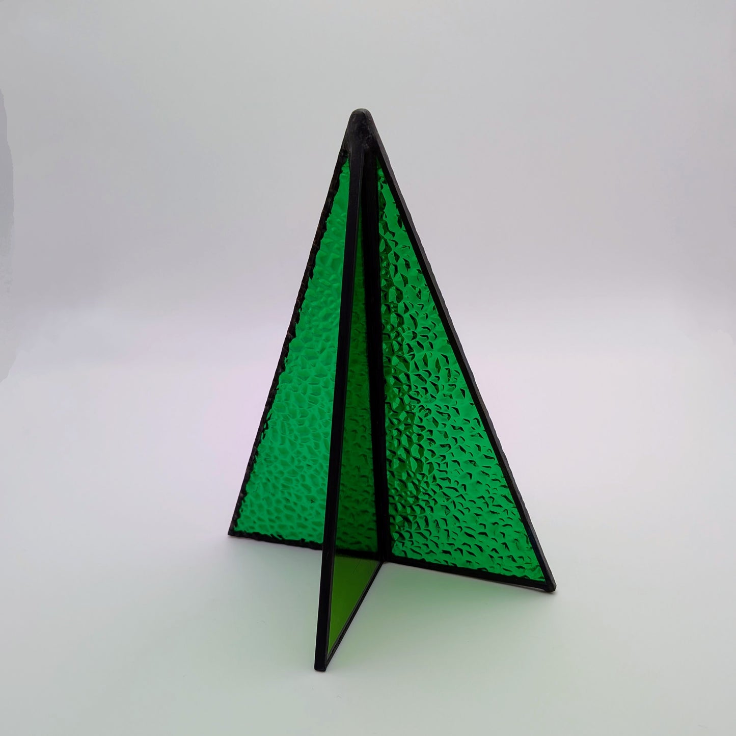 The Evergreen, Medium 5