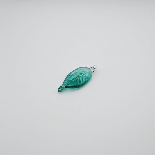 Medium Green Leaf Ornament